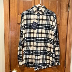 NWT Croft&Barrow men’s true comfort plaid flannel button down shirt size small .